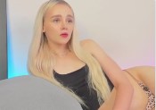 Camsoda Blonde Model